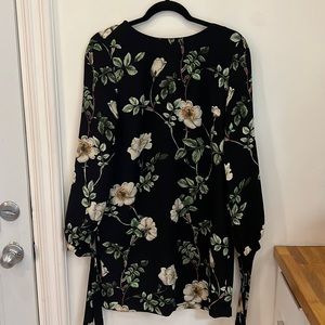 Floral boxy cut floral dress with bow ties at the wrist